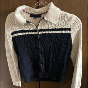 Hi Lovelies! Check out this "Tommy Hilfiger" Preppy Sweater!